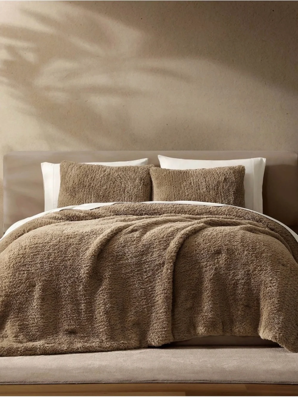 Sunday Citizen Breathable Faux Fur Bamboo Comforter Queen / Full Toffee NWOT